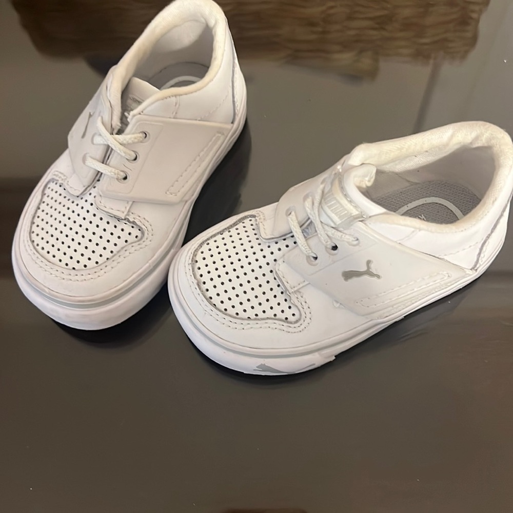 Puma Sneakers